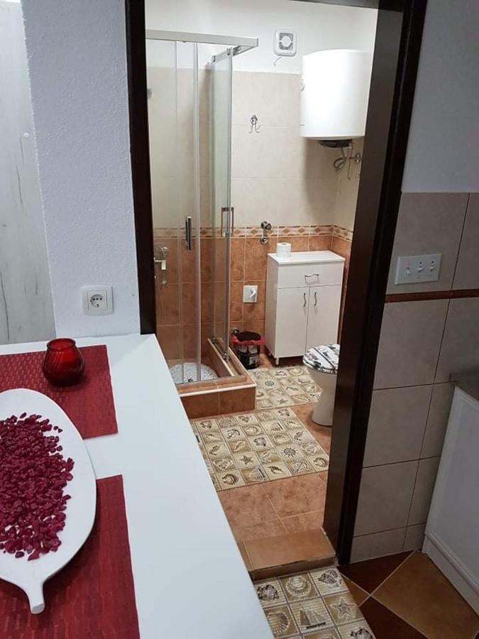 Sunshine Apartment With Private Pool And Parking Котор Екстер'єр фото