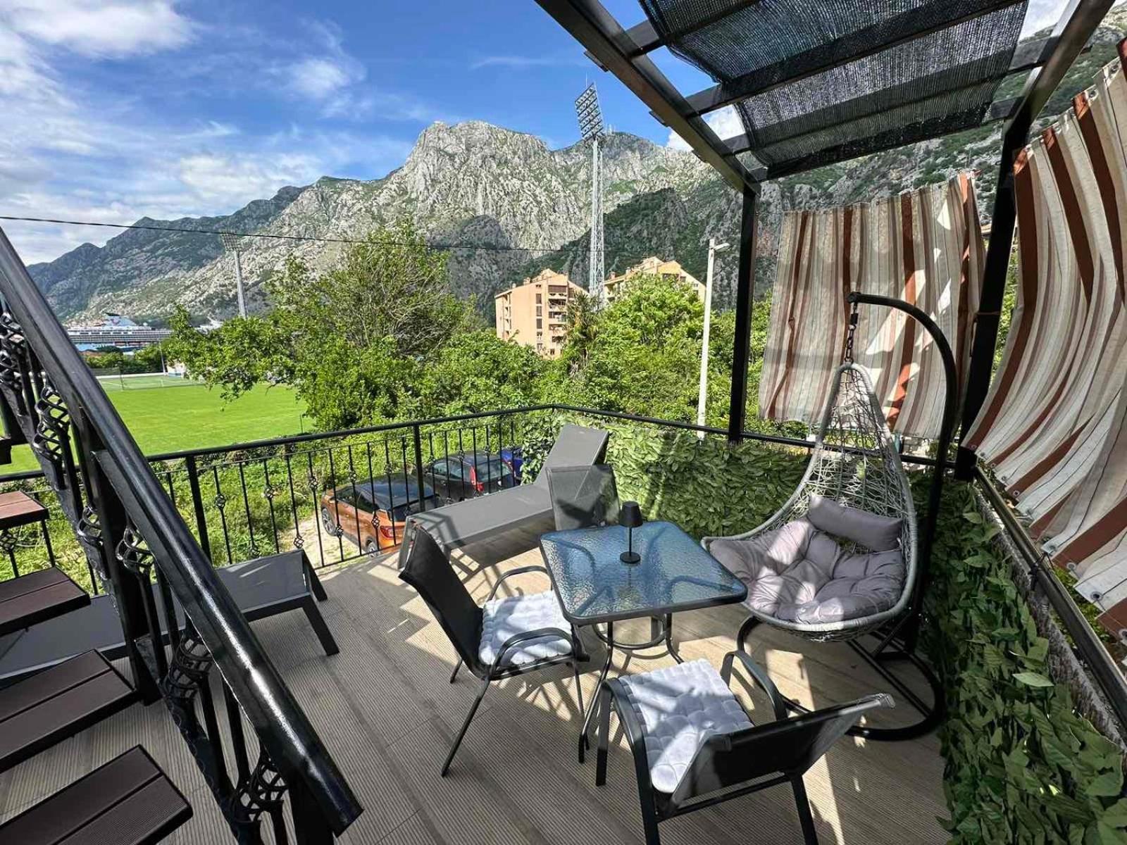 Sunshine Apartment With Private Pool And Parking Котор Екстер'єр фото